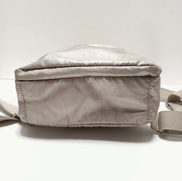 Kipling Womens Backpack metallic silver / Gold - Picture 6 of 12